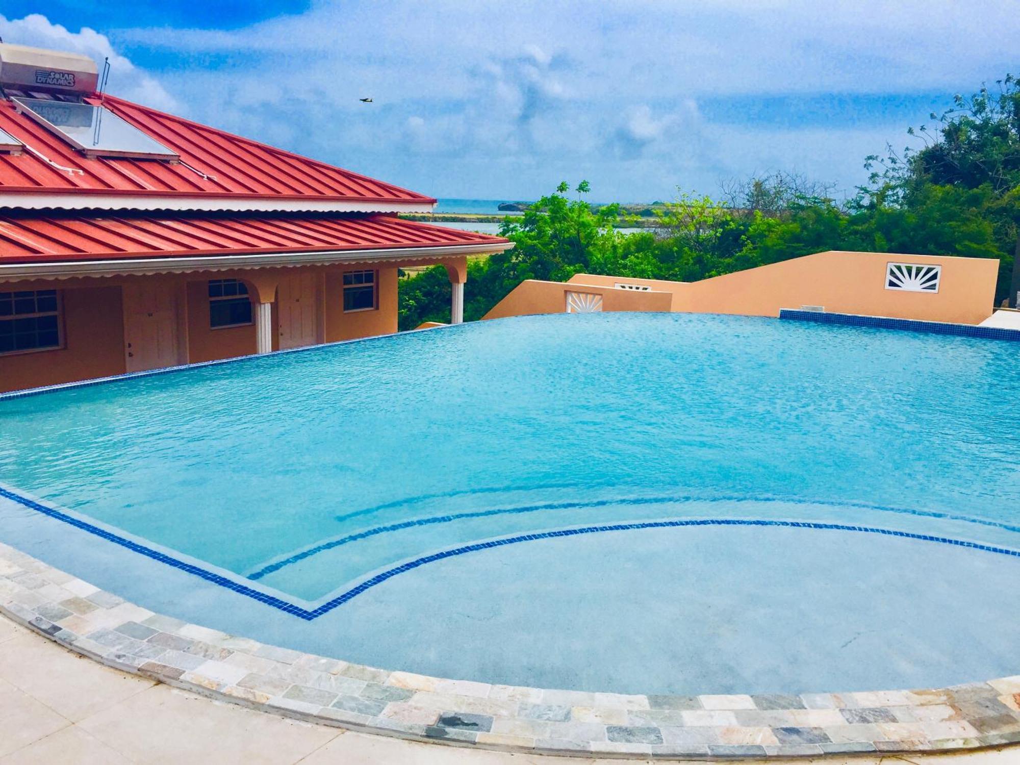 La Heliconia & Day Spa St. George's Exteriör bild